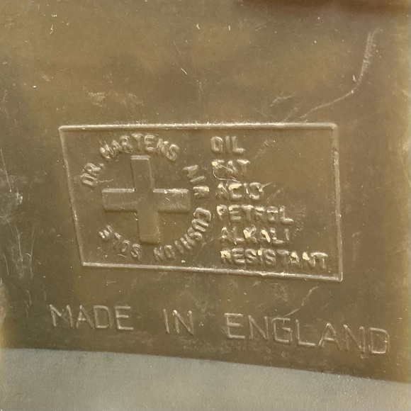 Vintage Dr. Martens 8053 leather monochromatic Oxford shoes. 🖤 - Picture 7 of 8